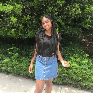 Meet your Posher, Amaya